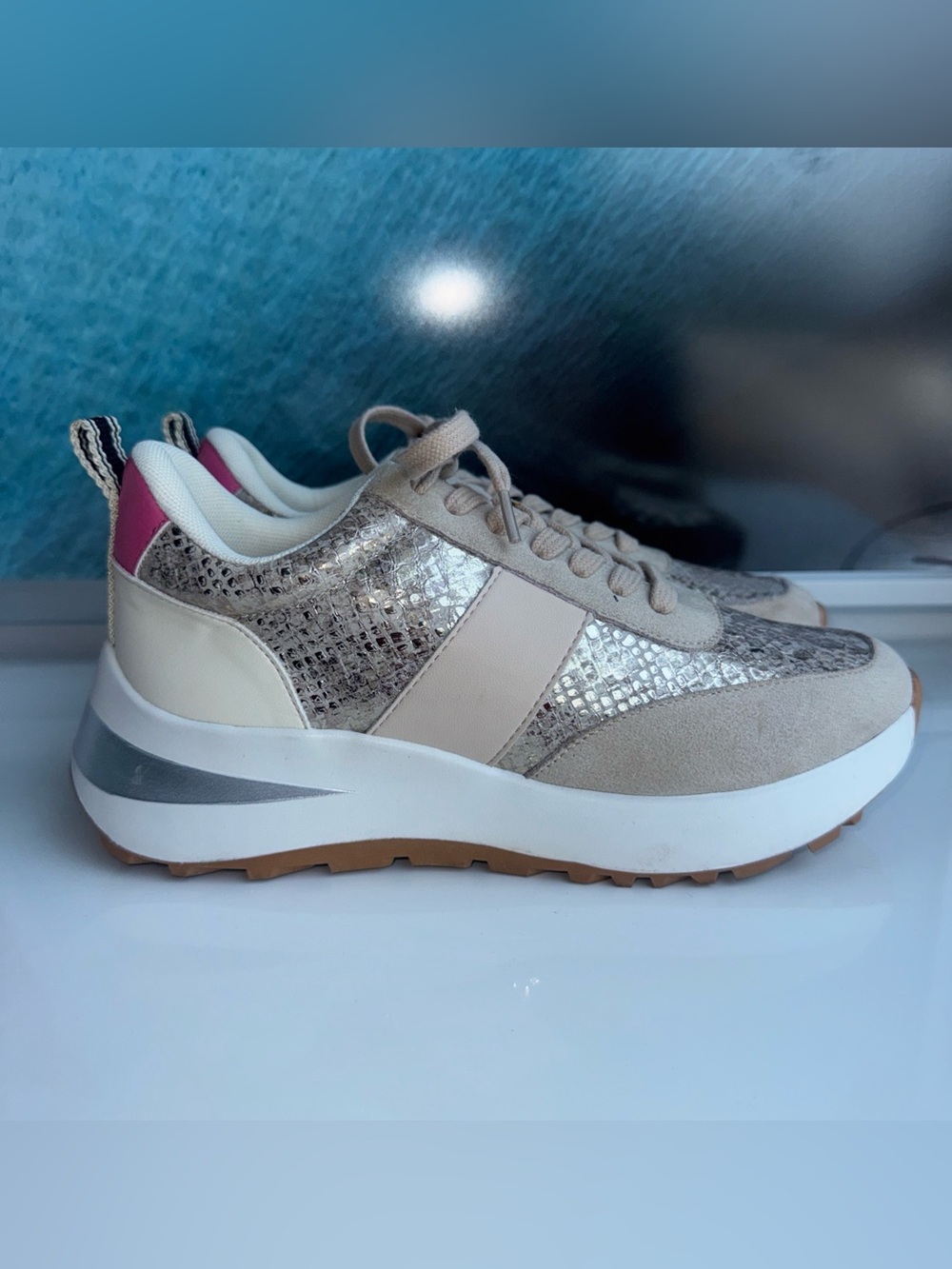 ShuShop Beige and Pink Metallic Platform Sneaker